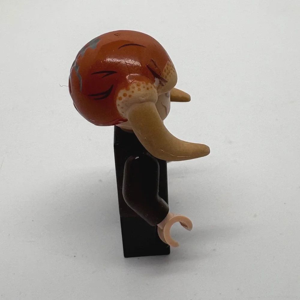 LEGO Star Wars Saesee Tiin Minifigure sw0308 Jedi Master 7931 9498 Brown Robes